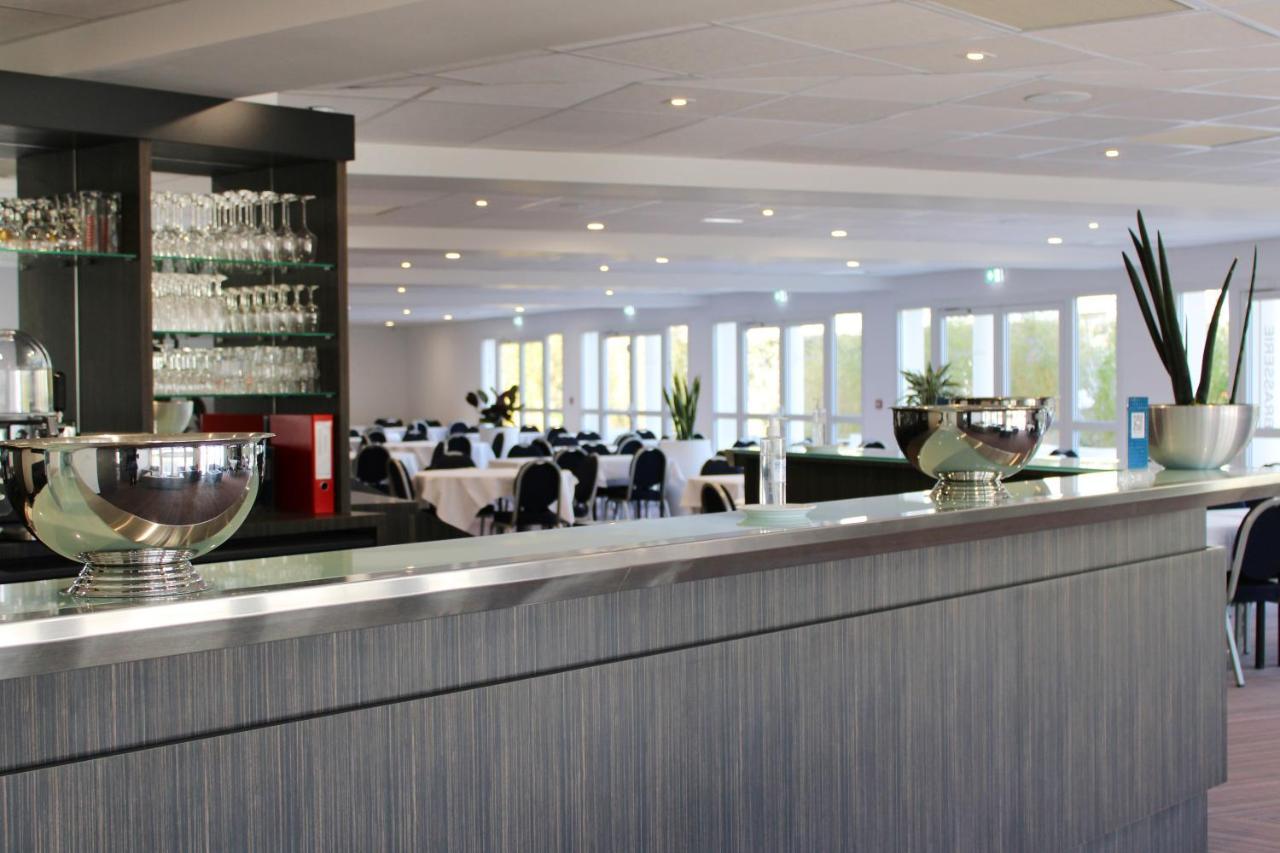 Отель Golden Tulip La Baule Экстерьер фото
