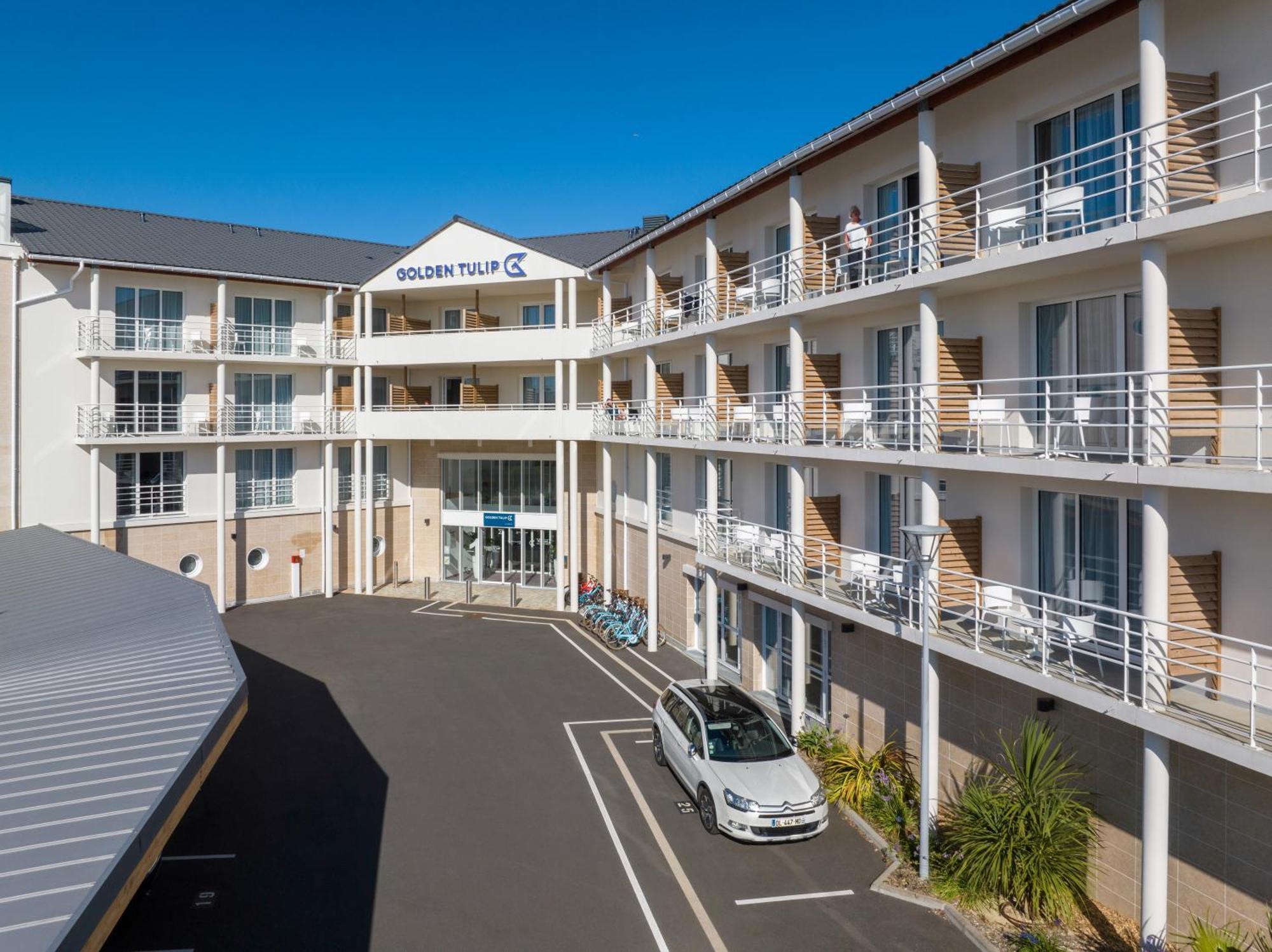 Отель Golden Tulip La Baule Экстерьер фото