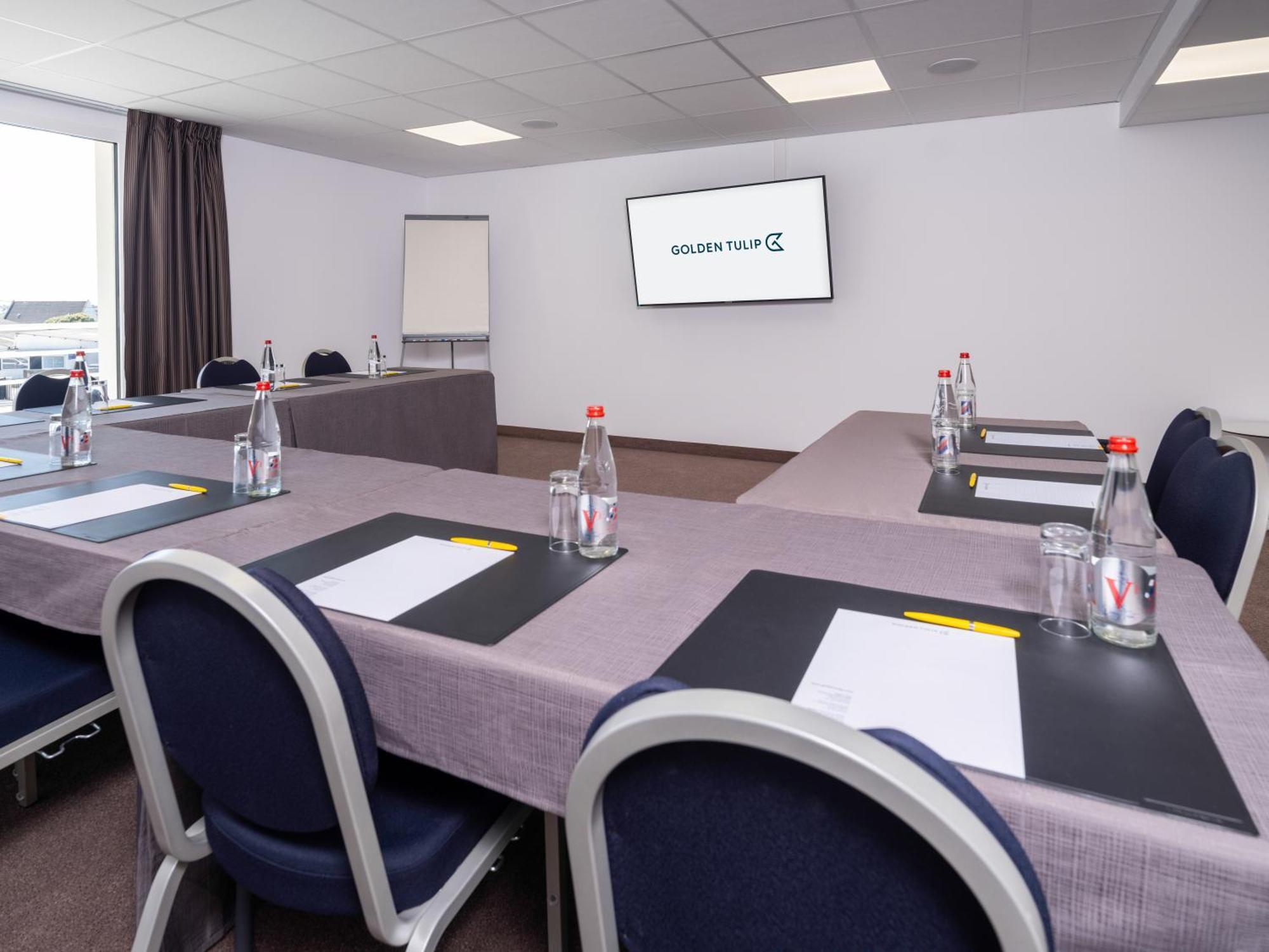 Отель Golden Tulip La Baule Экстерьер фото