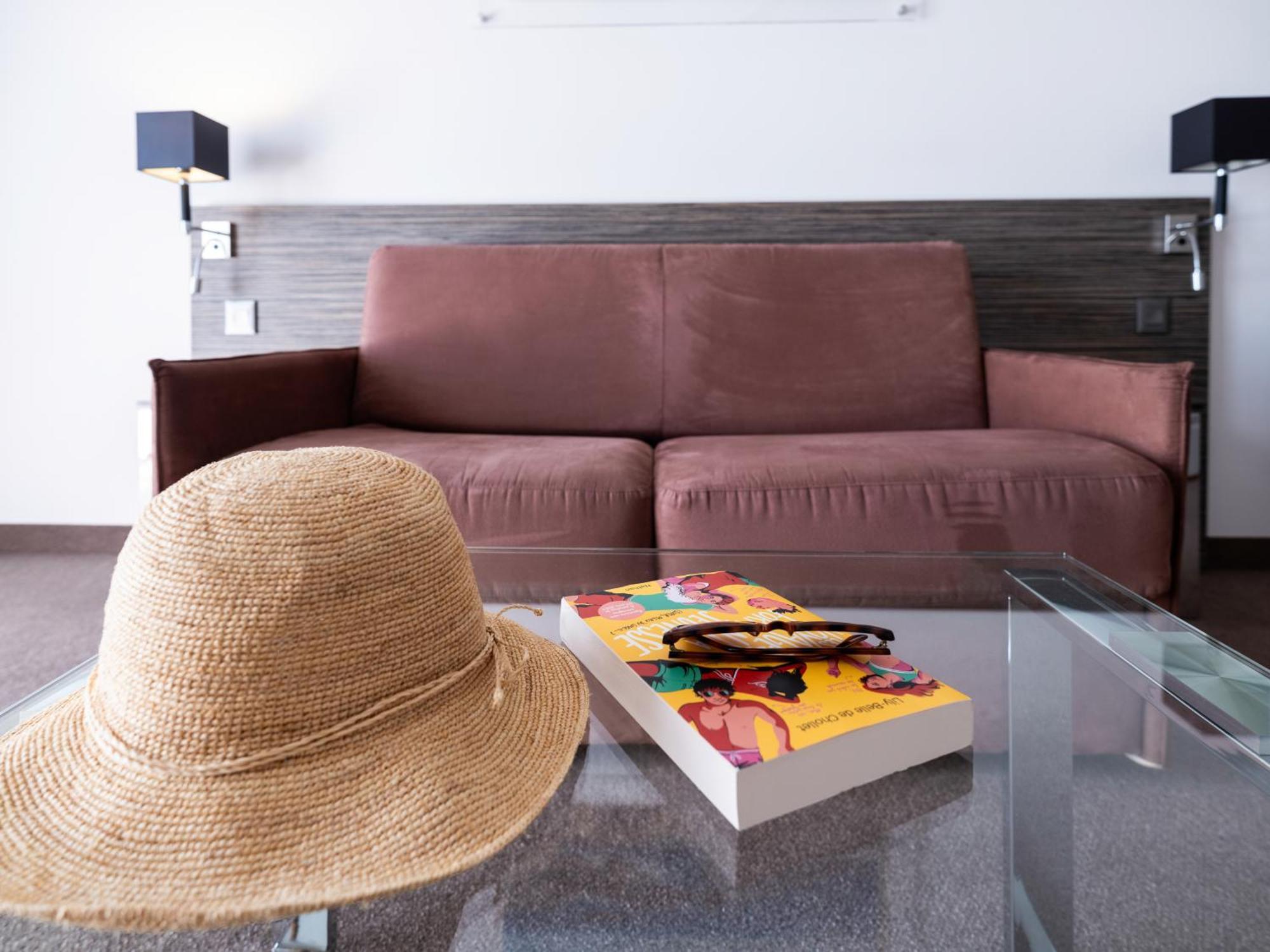 Отель Golden Tulip La Baule Экстерьер фото