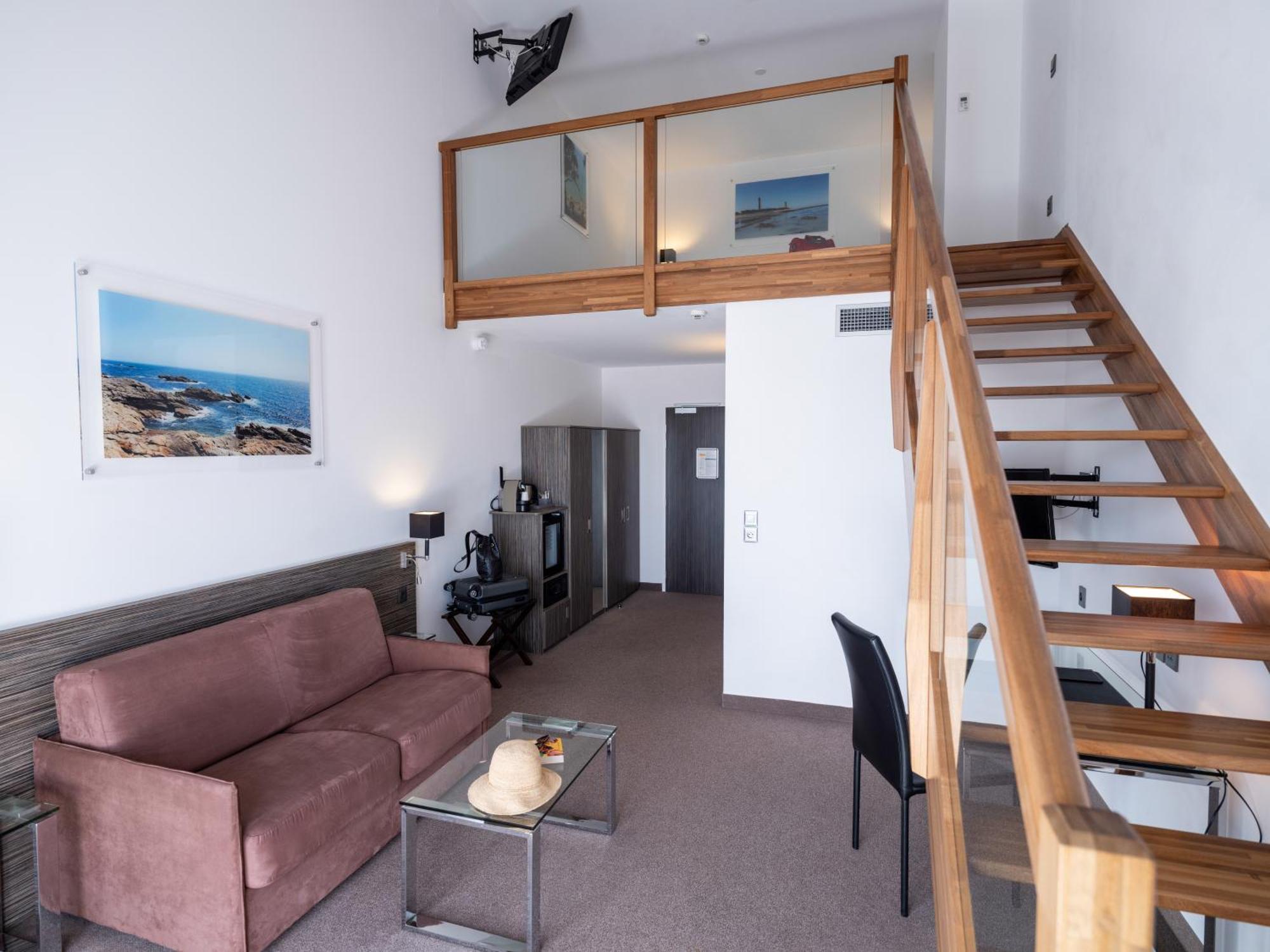 Отель Golden Tulip La Baule Экстерьер фото