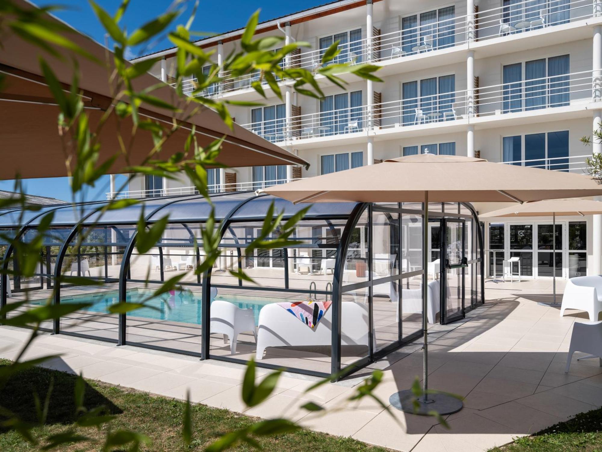 Отель Golden Tulip La Baule Экстерьер фото